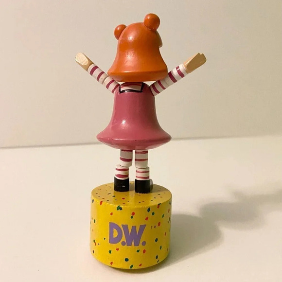 Vintage 1997 Marc Brown Arthur Sister DW  Push Puppet Wooden Figure - Picture 4 of 9